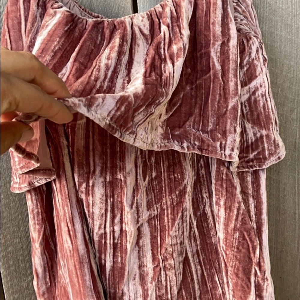 Madewell Blush Crusted Velvet Ruffle Tank - Picture 3 of 13